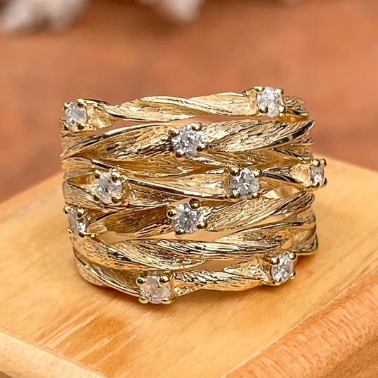 Artisanal Retro Gold Ring